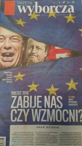 Tas mūs nogalinās vai padarīs stiprākus? Virsraksts uz poļu Gazeta Wyborcza 25.jūnija izdevuma vāka. 